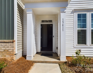 15611 Country House Street - Photo Thumbnail 1