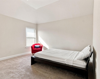 118 Lavender Lane - Photo Thumbnail 22