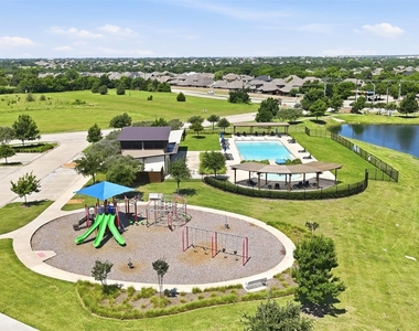 118 Lavender Lane - Photo Thumbnail 30