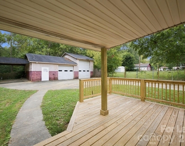 4921 Benton Avenue - Photo Thumbnail 22