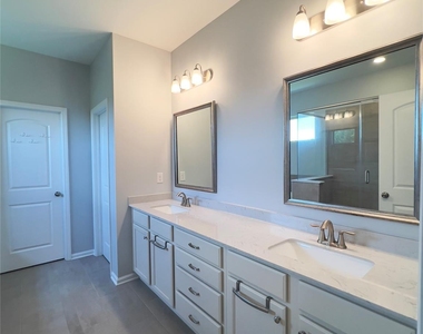 11262 Serenity Farm Drive - Photo Thumbnail 21
