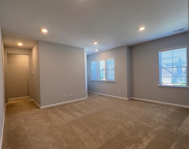 11262 Serenity Farm Drive - Photo Thumbnail 11