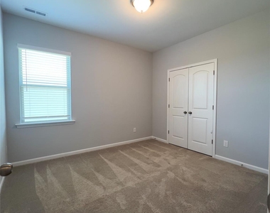 11262 Serenity Farm Drive - Photo Thumbnail 14