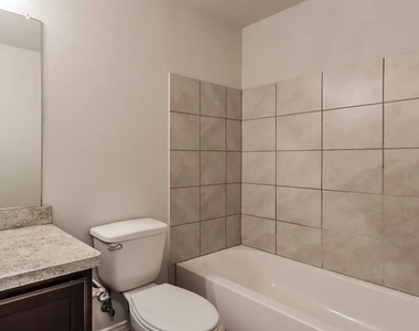 1906 Jasmine Drive - Photo Thumbnail 14