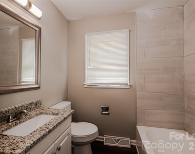 3429 Meredith Avenue - Photo Thumbnail 9