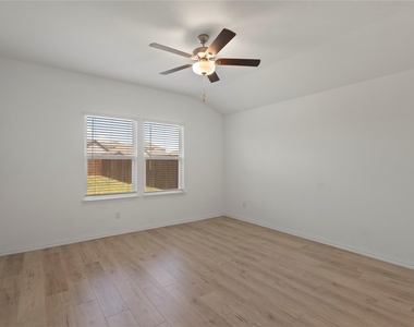 1305 Panela Road - Photo Thumbnail 6
