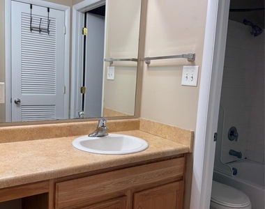 5020 Sardis Road - Photo Thumbnail 9