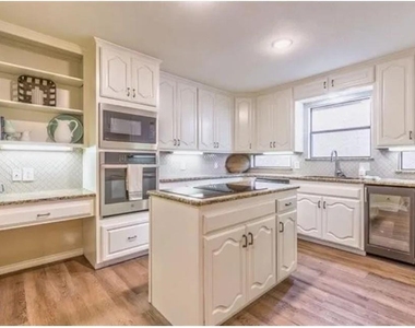 64 Tamarisk Circle - Photo Thumbnail 2