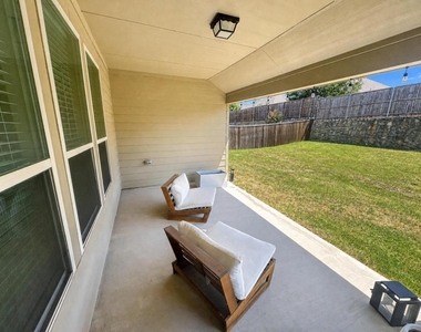 2812 Ranger Lane - Photo Thumbnail 29