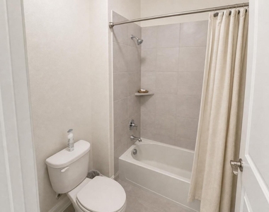 2812 Ranger Lane - Photo Thumbnail 3