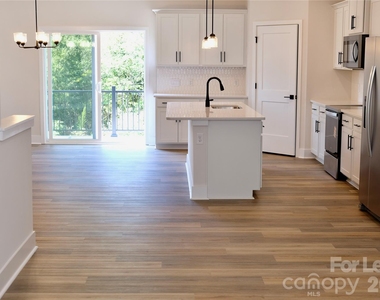 146 Towhee Branch Place - Photo Thumbnail 7