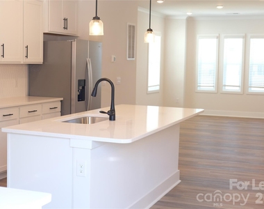 146 Towhee Branch Place - Photo Thumbnail 10