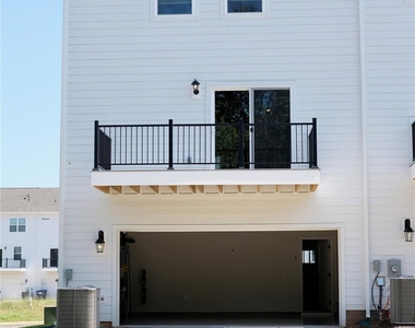 146 Towhee Branch Place - Photo Thumbnail 5