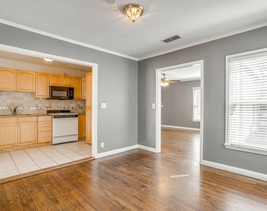 6404 Malvey Avenue - Photo Thumbnail 6