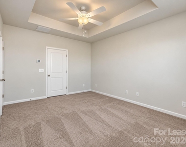 6518 Harlech Street - Photo Thumbnail 32