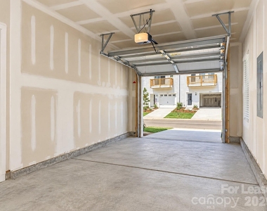6518 Harlech Street - Photo Thumbnail 47