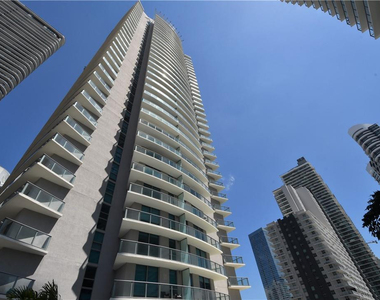 1100 S Miami Avenue - Photo Thumbnail 15