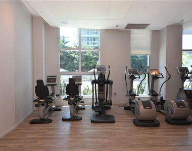 1100 S Miami Avenue - Photo Thumbnail 14