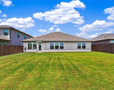 3014 Water Light Lane - Photo Thumbnail 24