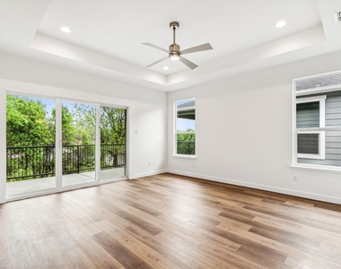 239 Athenia Drive - Photo Thumbnail 21