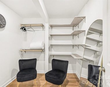 2616 Springway Drive - Photo Thumbnail 10