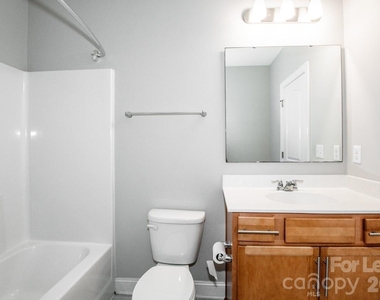 6120 Durango Way - Photo Thumbnail 31