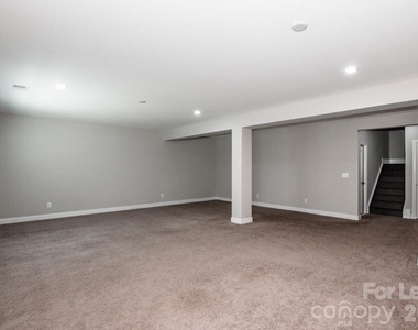 6120 Durango Way - Photo Thumbnail 28