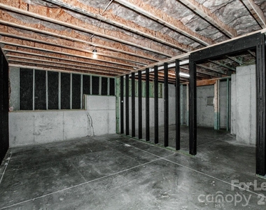 6120 Durango Way - Photo Thumbnail 33