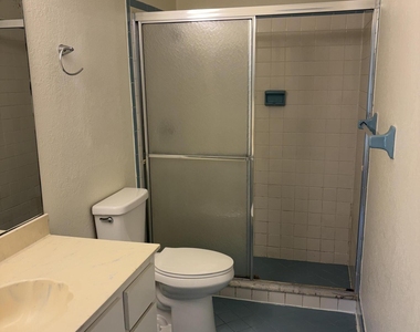 1303 Hempstead Street - Photo Thumbnail 12