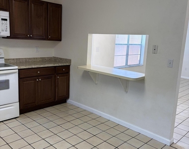 1303 Hempstead Street - Photo Thumbnail 3