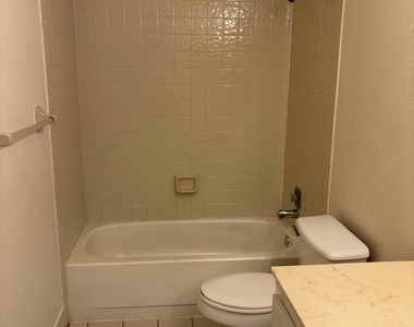 1303 Hempstead Street - Photo Thumbnail 14