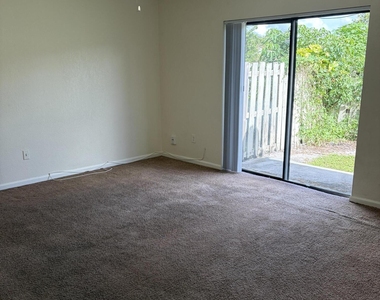 1303 Hempstead Street - Photo Thumbnail 9