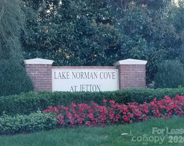20528 Harbor View Drive - Photo Thumbnail 1