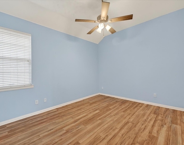 3500 Christopher Lane - Photo Thumbnail 17