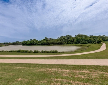 3500 Christopher Lane - Photo Thumbnail 22
