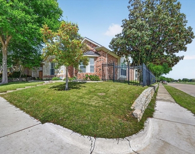 3500 Christopher Lane - Photo Thumbnail 18
