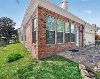 3500 Christopher Lane - Photo Thumbnail 19