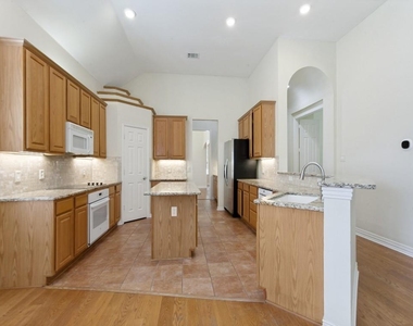 3500 Christopher Lane - Photo Thumbnail 6