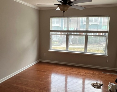 3361 Weston Street - Photo Thumbnail 3