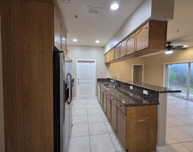4661 Villas Santorini Drive - Photo Thumbnail 7