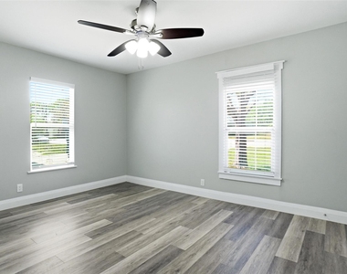 705 Vine Street - Photo Thumbnail 10