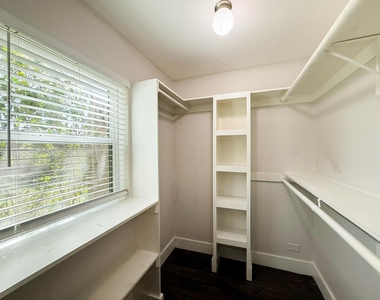 5928 Fletcher Avenue - Photo Thumbnail 13