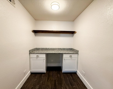 5928 Fletcher Avenue - Photo Thumbnail 9