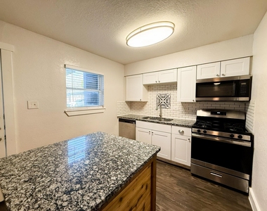 5928 Fletcher Avenue - Photo Thumbnail 8
