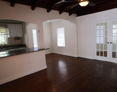 4565 N Ocean Drive - Photo Thumbnail 1