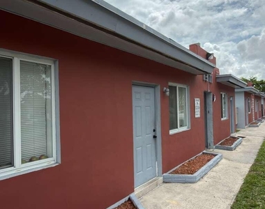 1301 Sharazad Boulevard - Photo Thumbnail 4