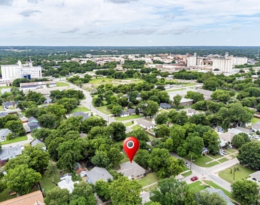 604 S Maxey Street - Photo Thumbnail 17