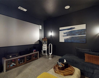 1631 Sunset Avenue - Photo Thumbnail 22