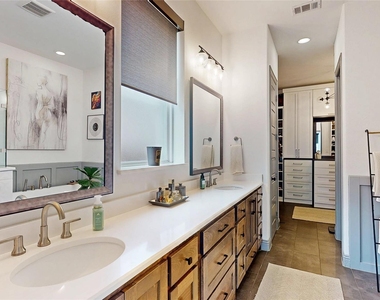 1631 Sunset Avenue - Photo Thumbnail 18