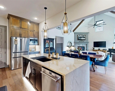 1631 Sunset Avenue - Photo Thumbnail 13